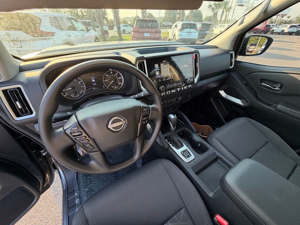2026 Nissan Frontier SV - Photo 16