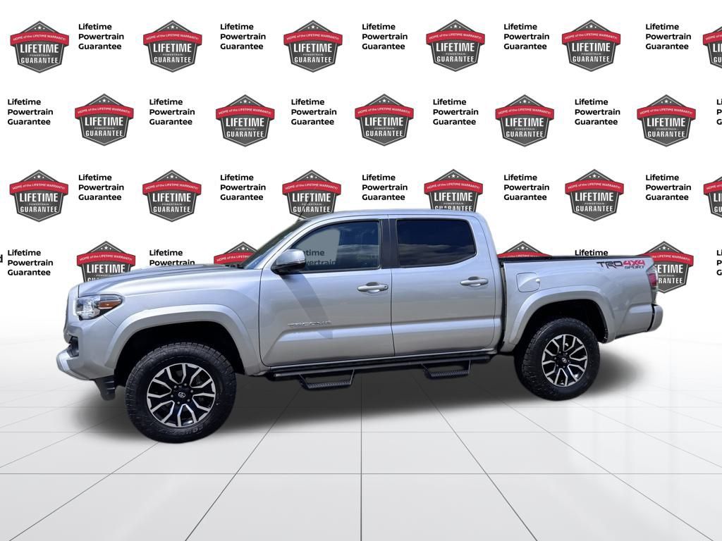 2023 Toyota Tacoma 4x4 TRD Sport photo 2