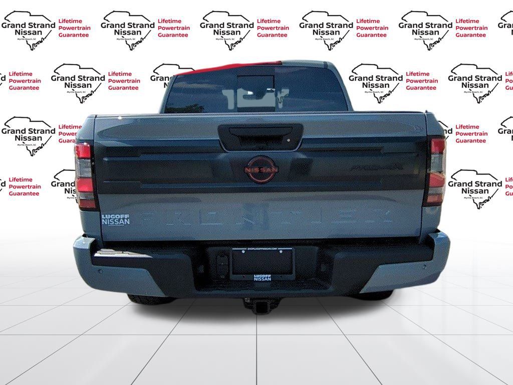 2025 Nissan Frontier PRO-4X photo 4