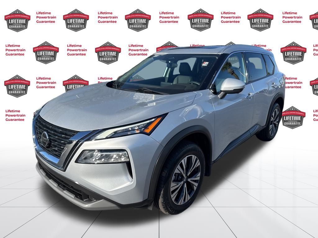 2021 Nissan Rogue SV's photo