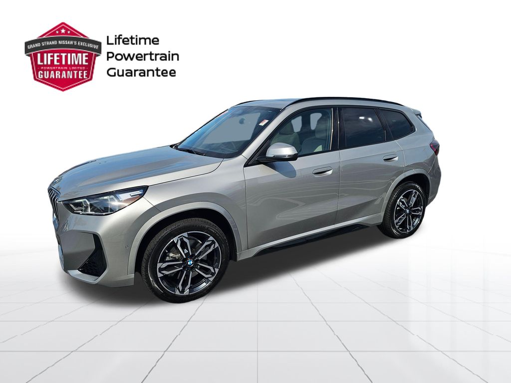 2025 BMW X1 xDrive28i's photo