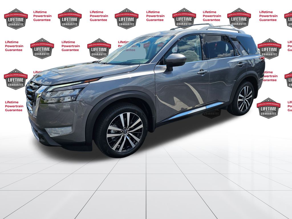 2025 Nissan Pathfinder SUV 