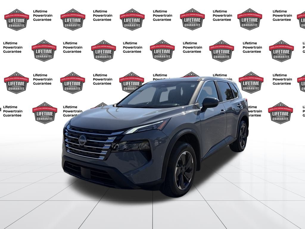 2026 Nissan Rogue SV's photo