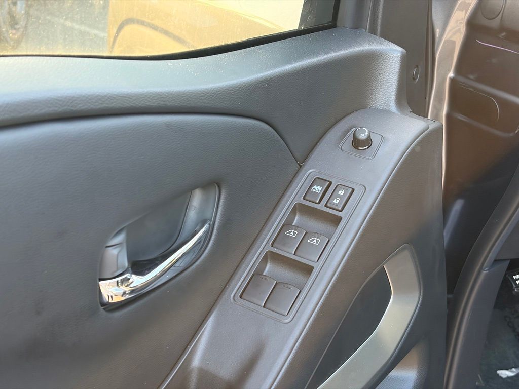 2026 Nissan Frontier SV - Photo 10
