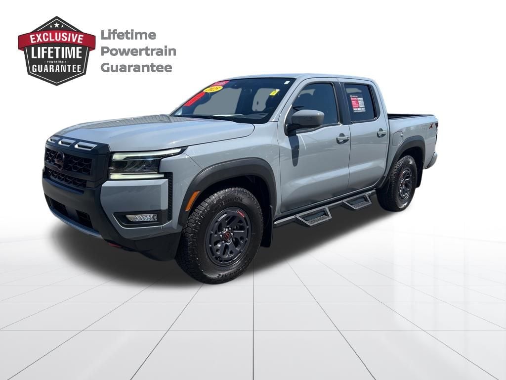 2025 Nissan Frontier Truck 
