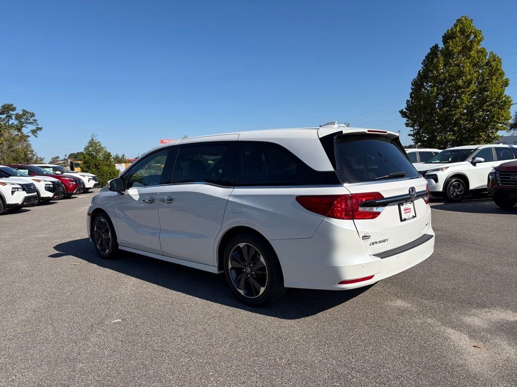 Used 2024 Honda Odyssey Elite Minivan/Van
