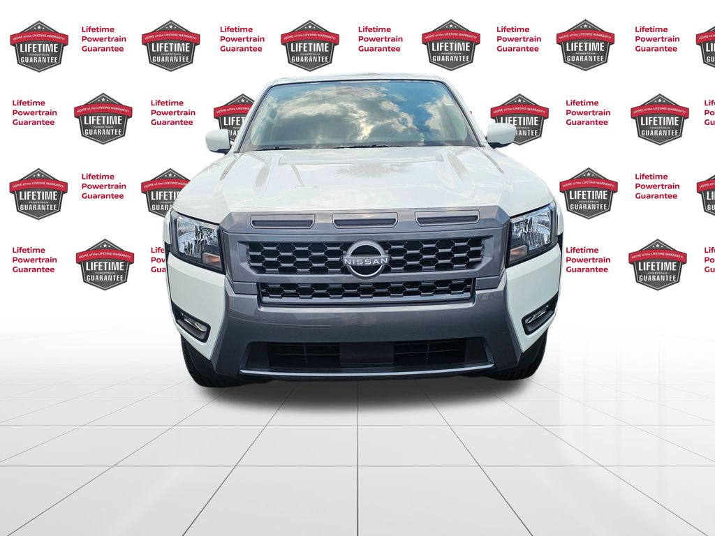 2025 Nissan Frontier SV photo 4