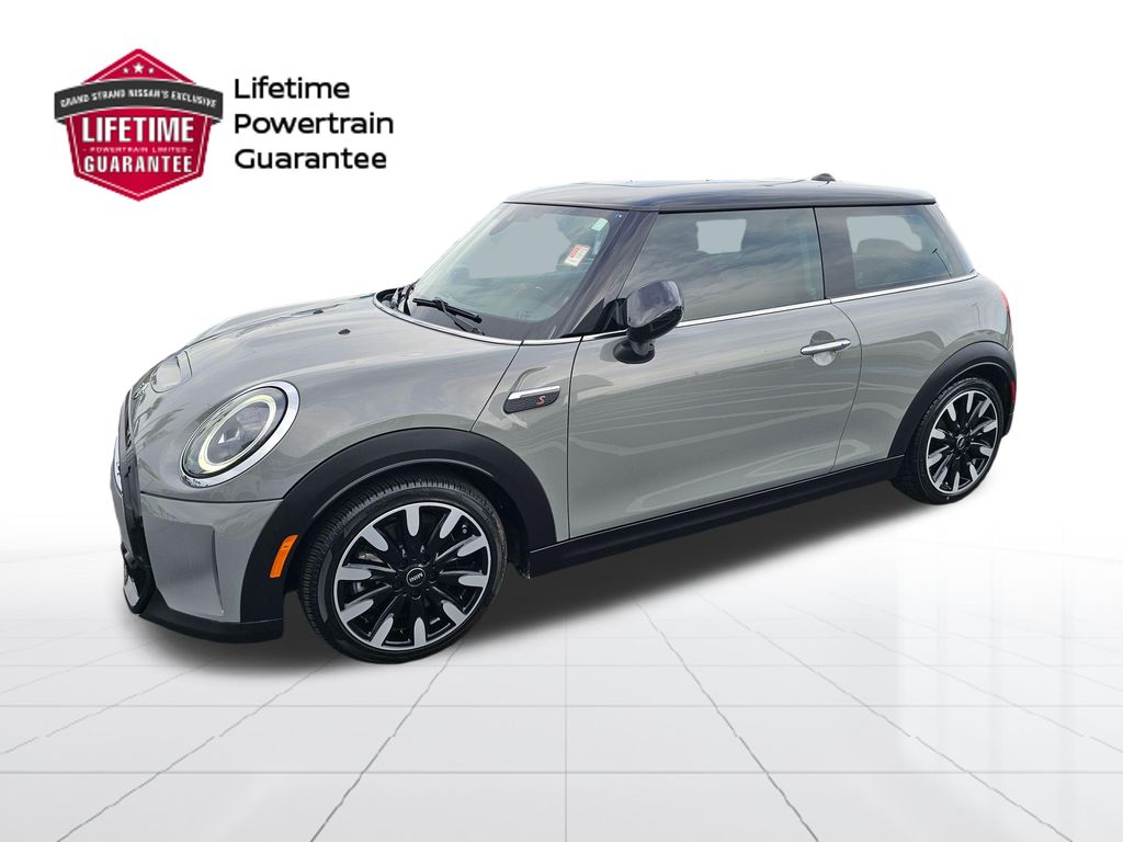 2023 MINI 3 Door S