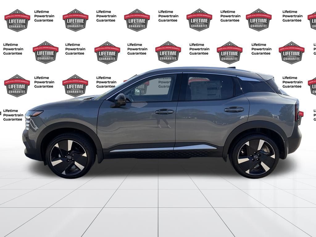 New 2026 Nissan Kicks SR SUV