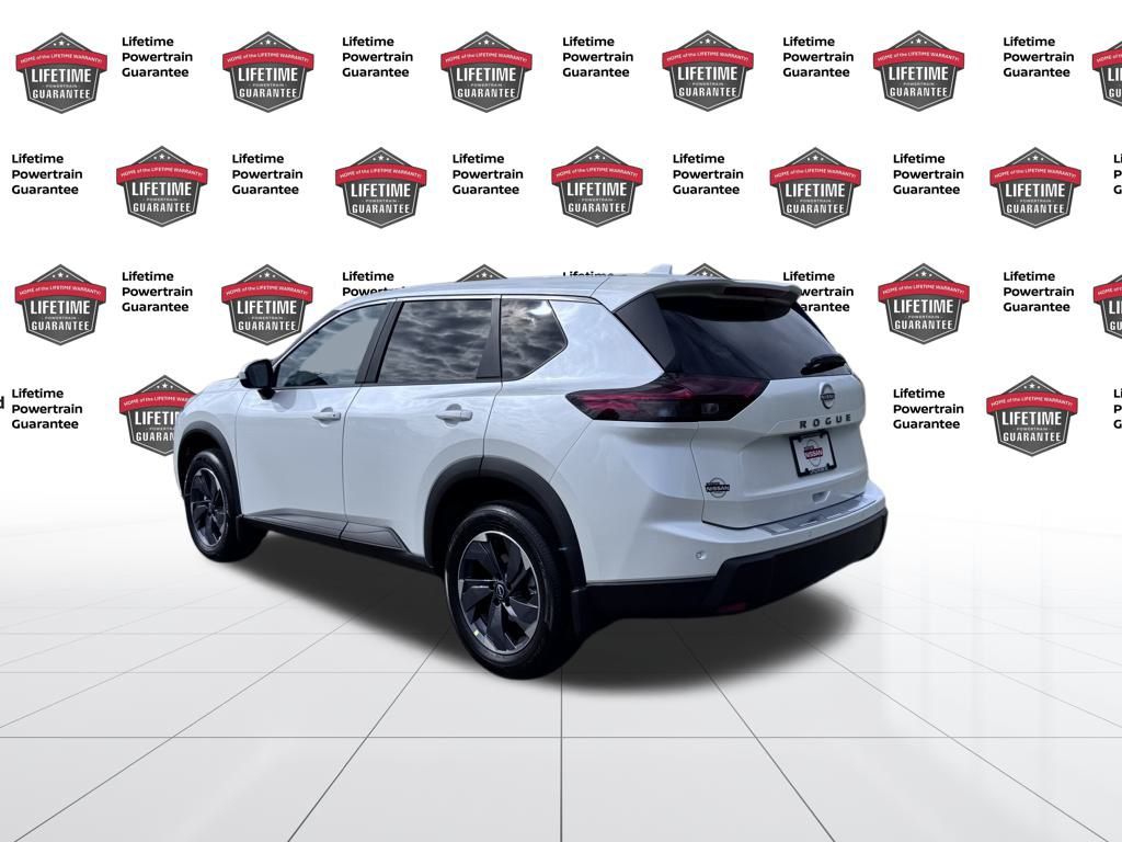 2026 Nissan Rogue SV photo 3