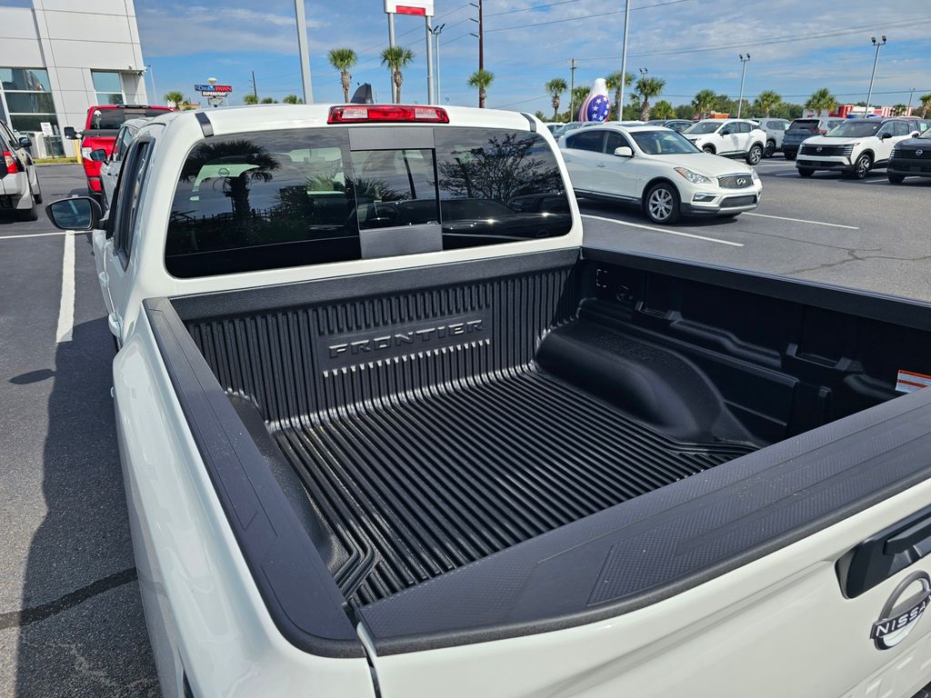 2026 Nissan Frontier SV - Photo 9