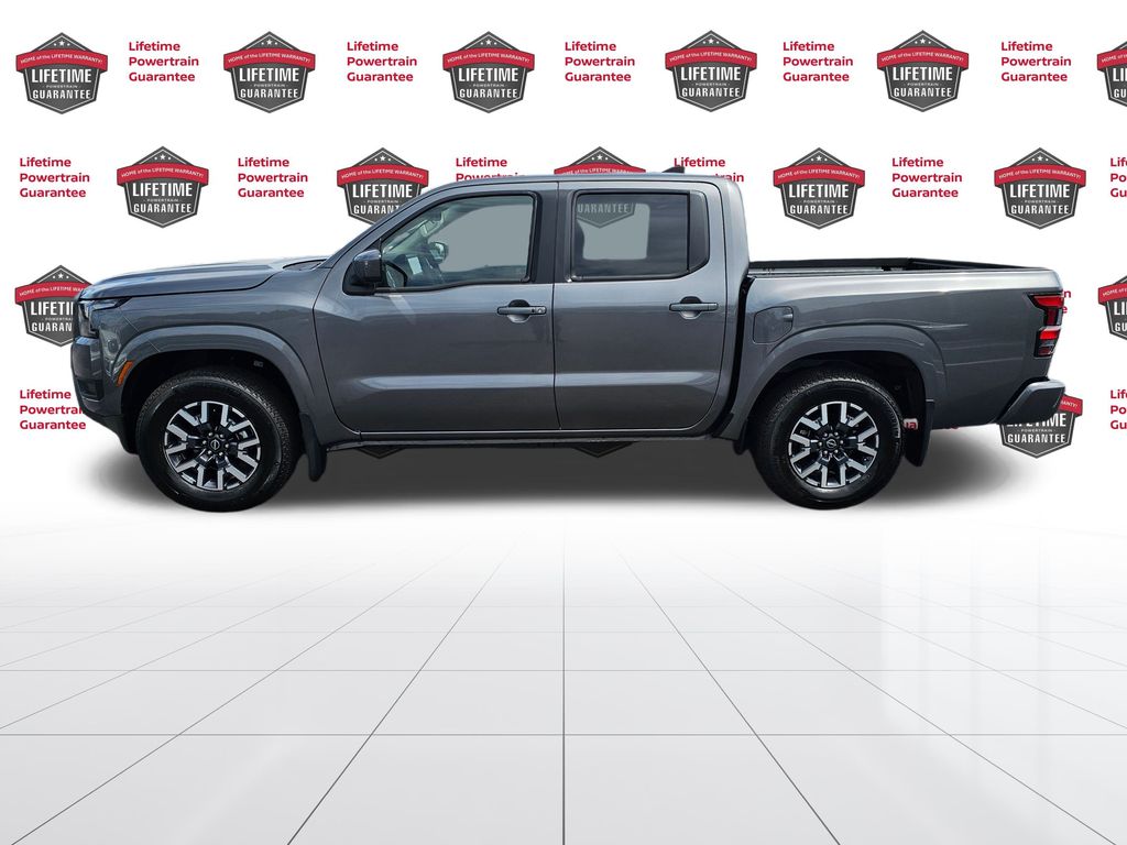 2026 Nissan Frontier SV photo 2