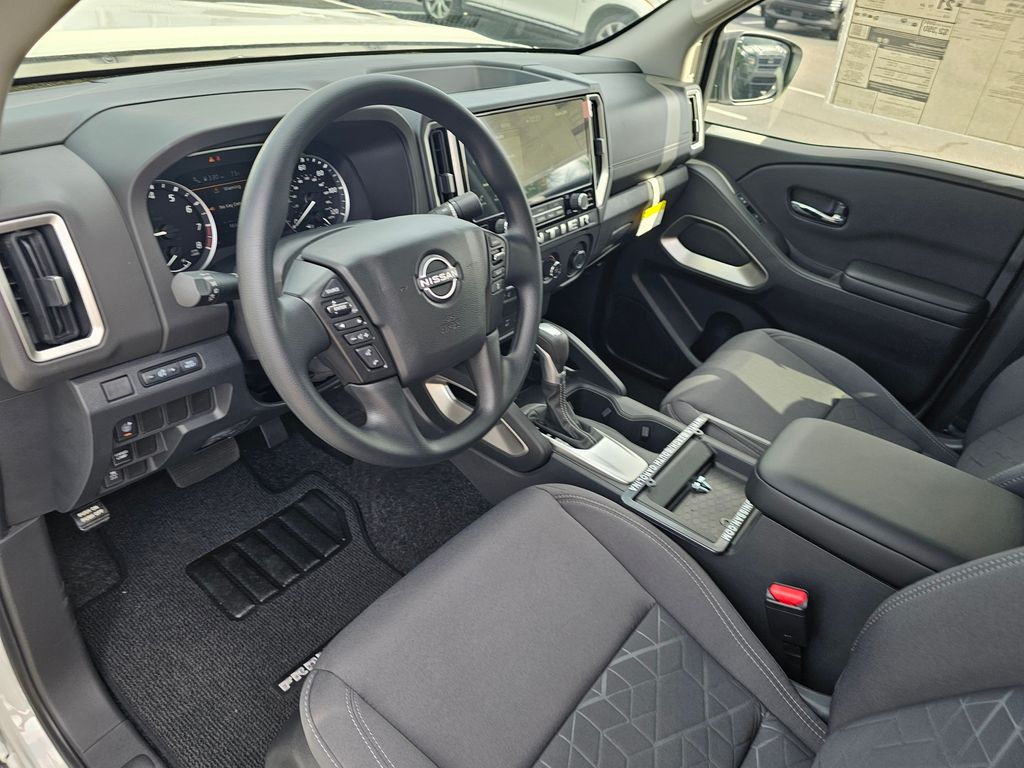 2026 Nissan Frontier SV - Photo 16
