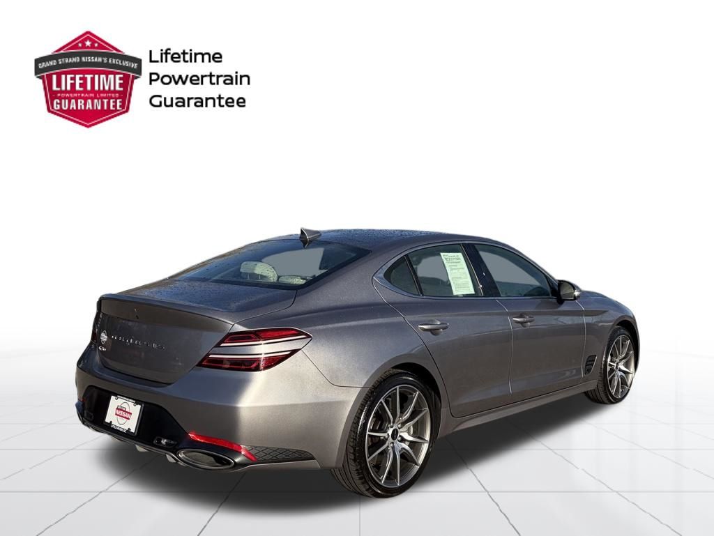 2025 GENESIS G70 Standard - Photo 6