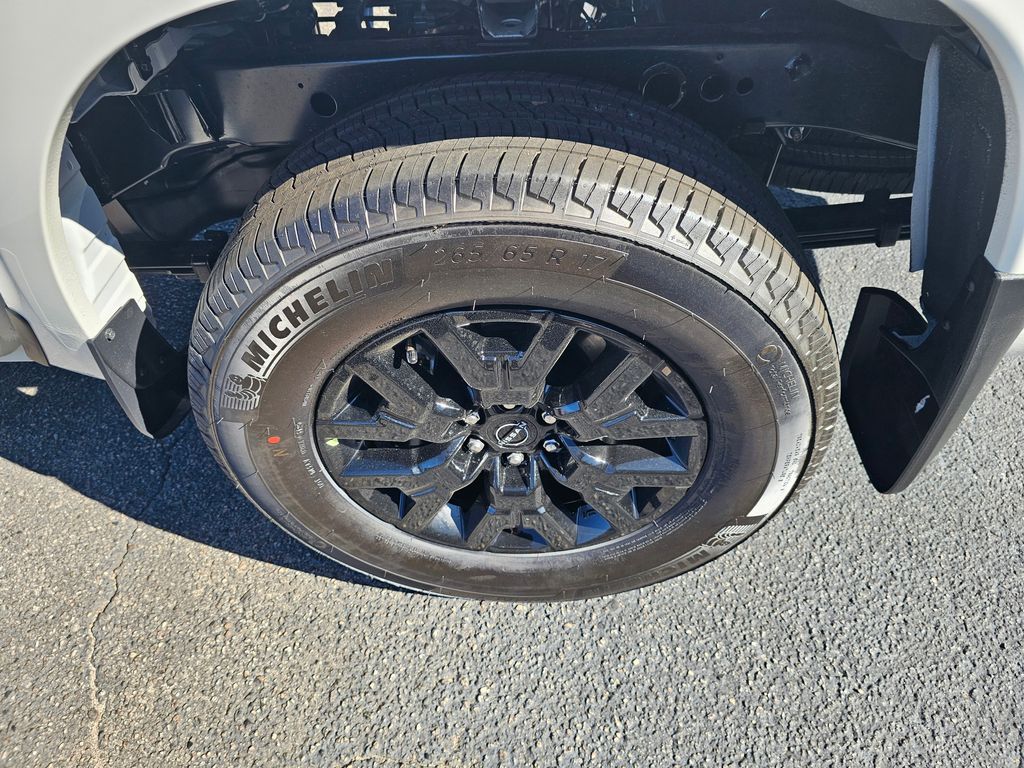 2026 Nissan Frontier SV - Photo 9