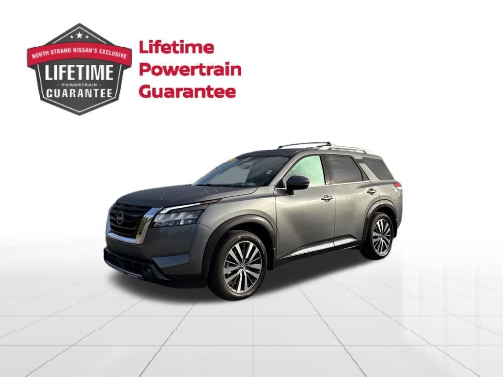 2022 Nissan Pathfinder SUV 