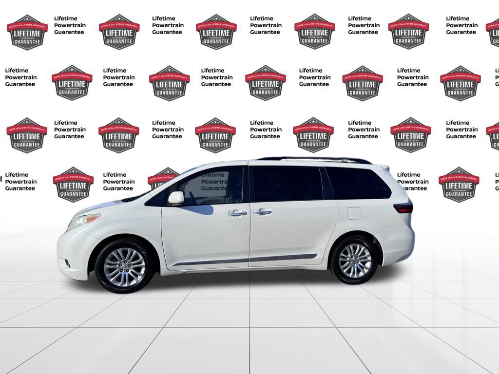 Used 2015 Toyota Sienna XLE Premium with VIN 5TDYK3DC9FS578817 for sale in Myrtle Beach, SC