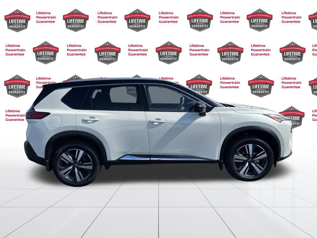 2023 Nissan Rogue SL photo 4