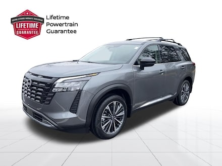 2026 Nissan Pathfinder Platinum SUV