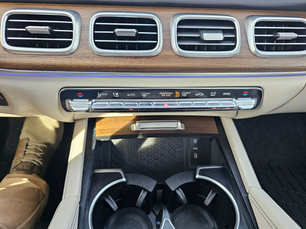 2026 Mercedes-Benz GLE GLE450 - Photo 32