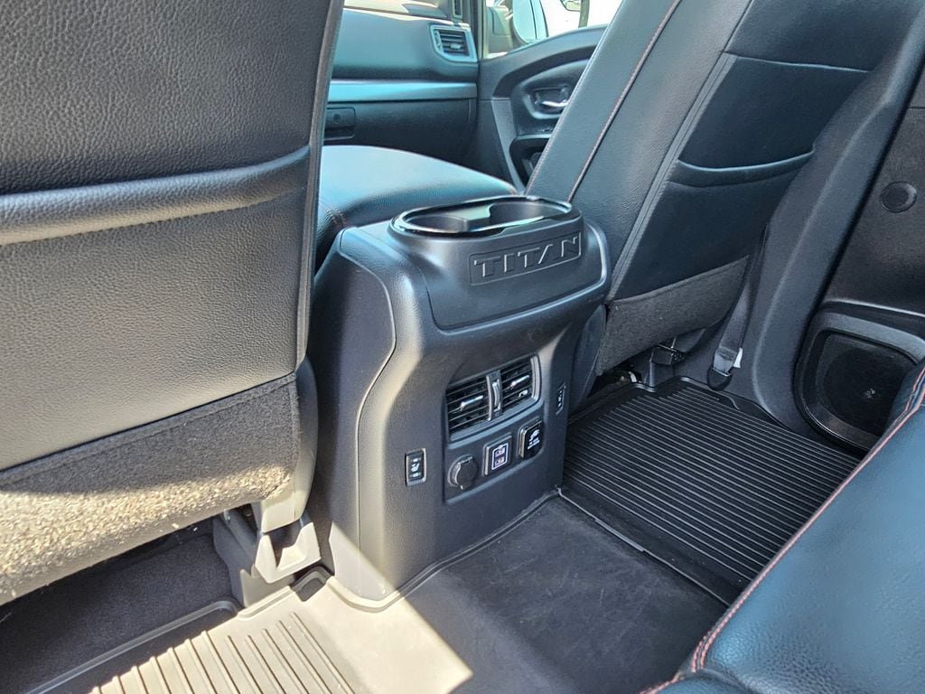 2023 Nissan Titan PRO-4X - Photo 16
