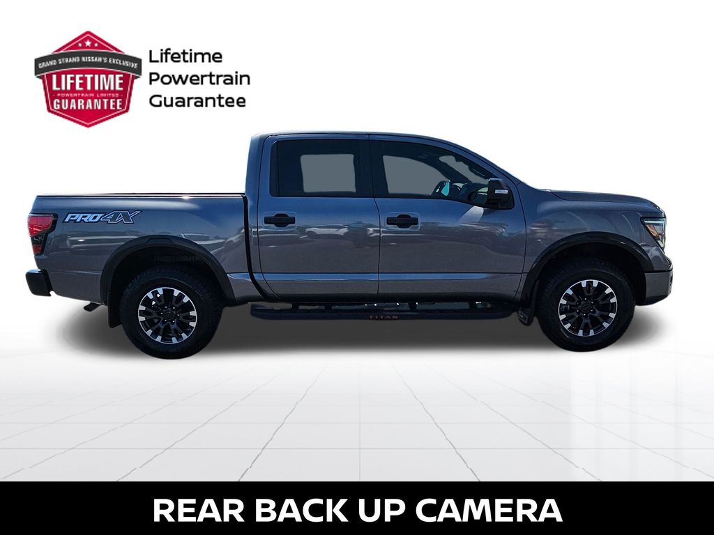 2023 Nissan Titan PRO-4X - Photo 7