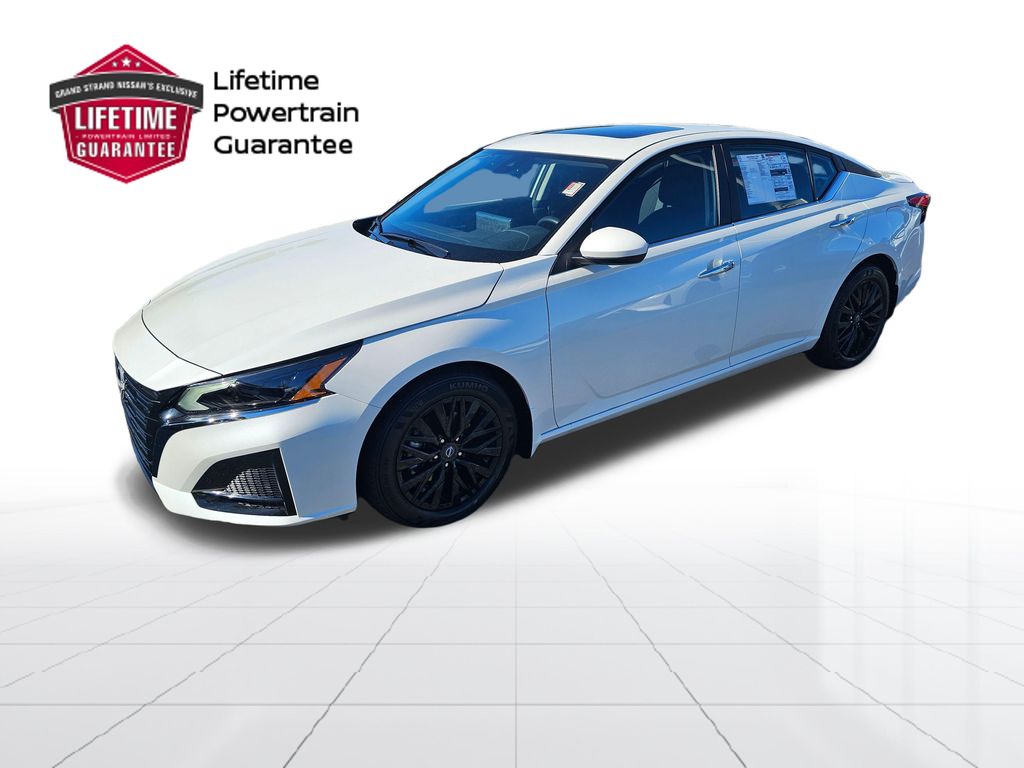2025 Nissan Altima Sedan 