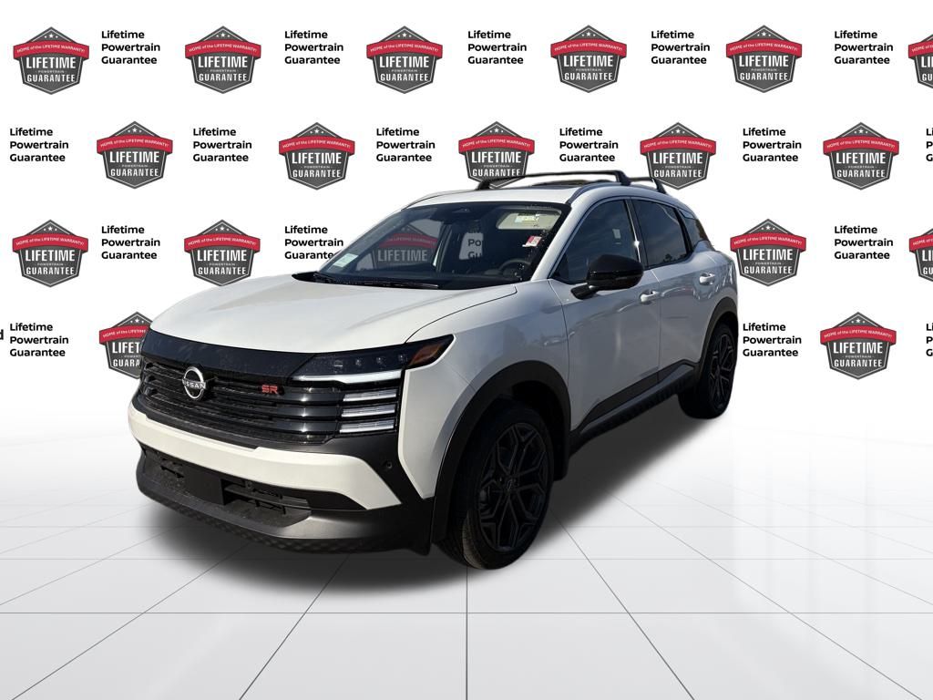 2026 Nissan KICKS SR AWD's photo