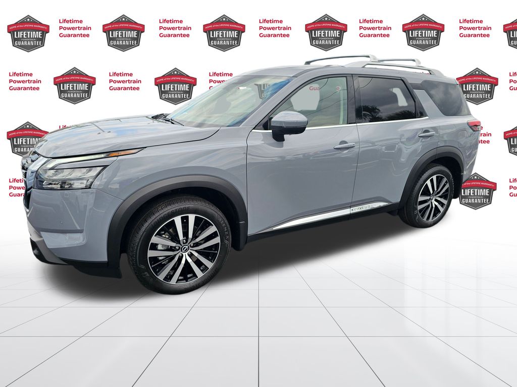 2025 Nissan Pathfinder SUV 