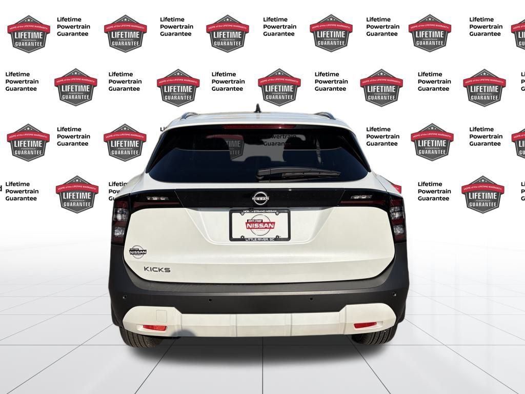 New 2026 Nissan Kicks SV SUV