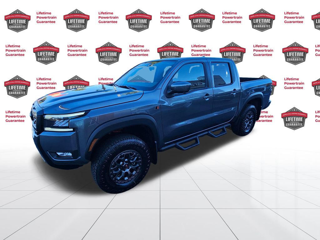 2026 Nissan Frontier PRO-4X's photo