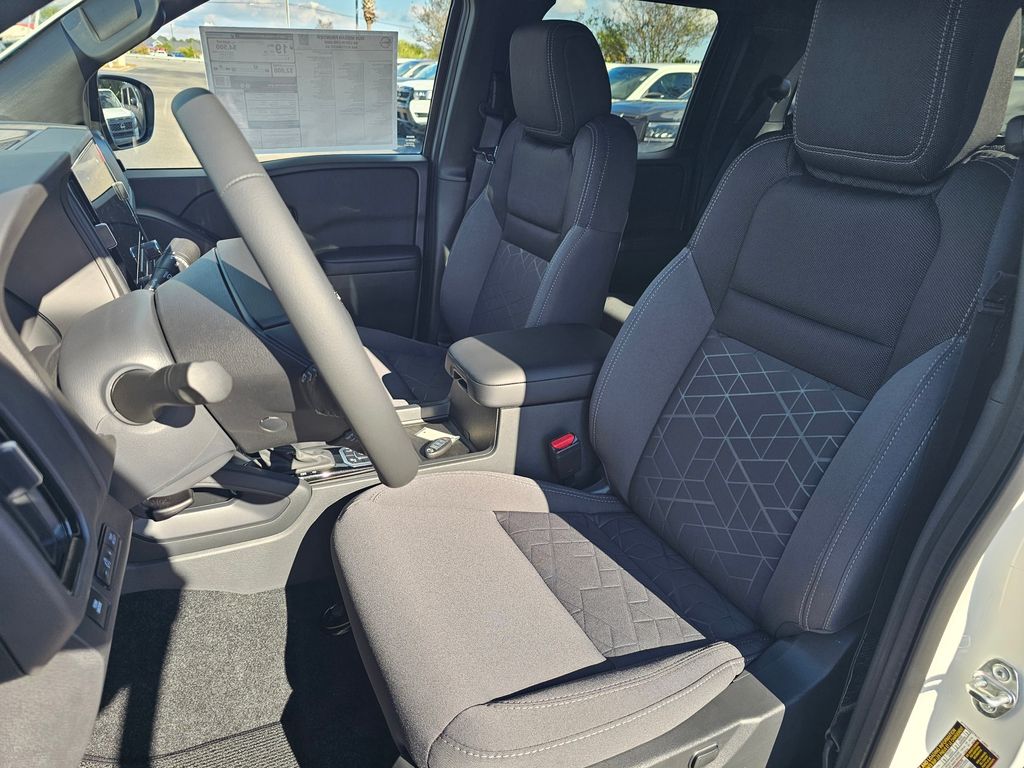 2026 Nissan Frontier SV - Photo 14