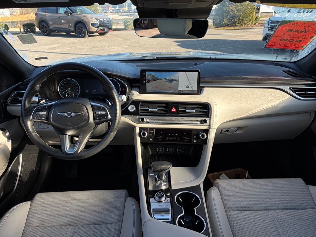 2025 GENESIS G70 Standard - Photo 24