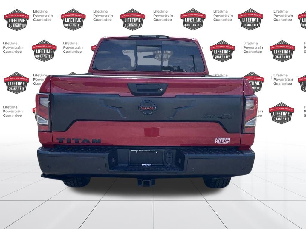 2021 Nissan Titan PRO-4X photo 4