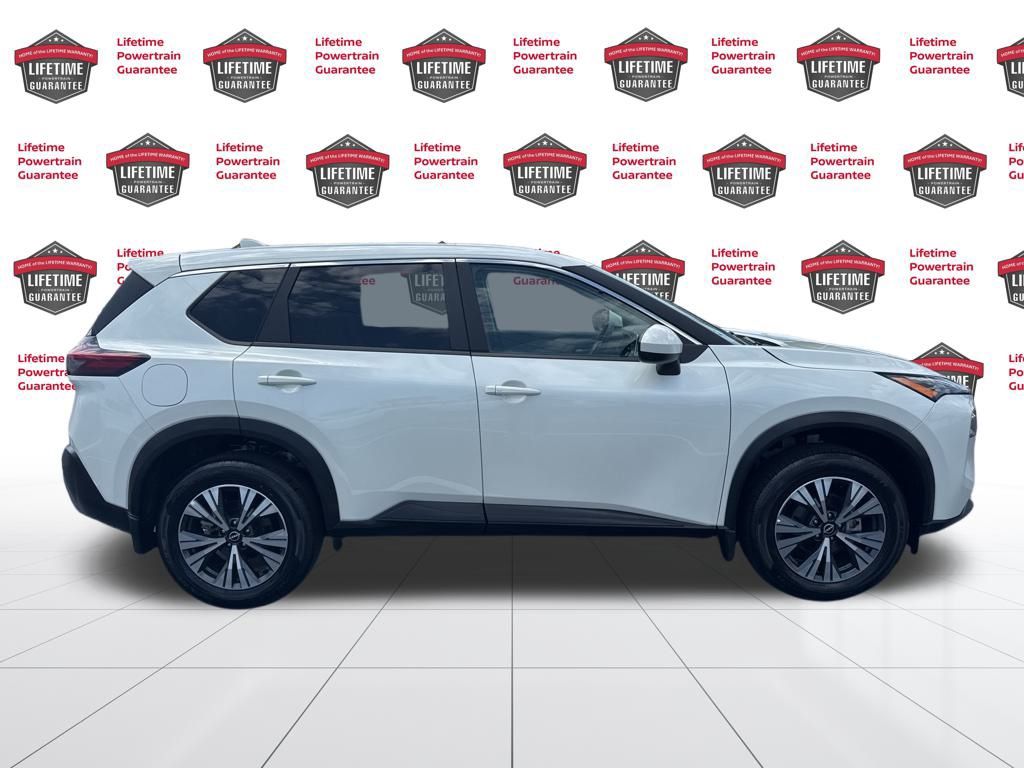 2023 Nissan Rogue SV photo 4