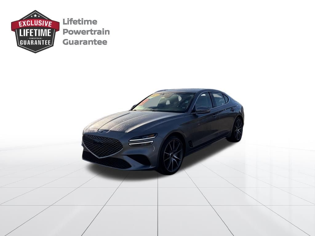 2025 Genesis G70 2.5T Standard's photo