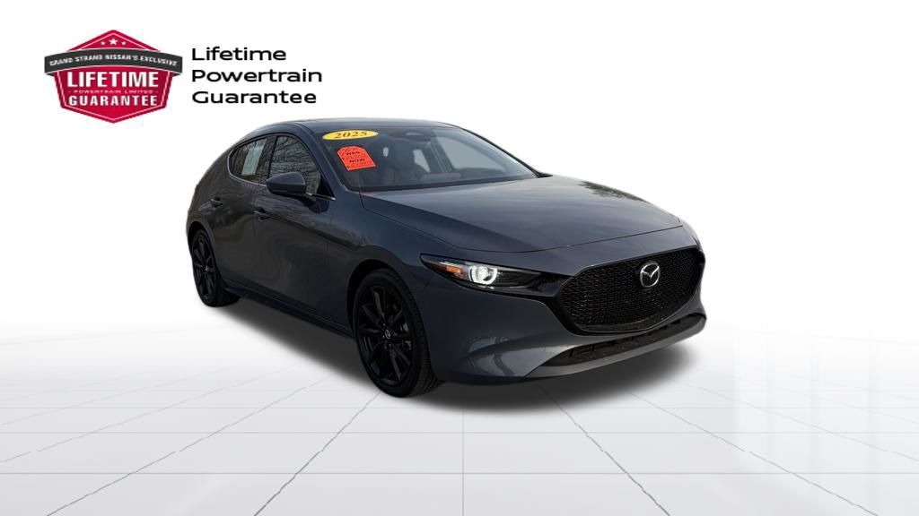 2025 Mazda Mazda3 Premium - Photo 9