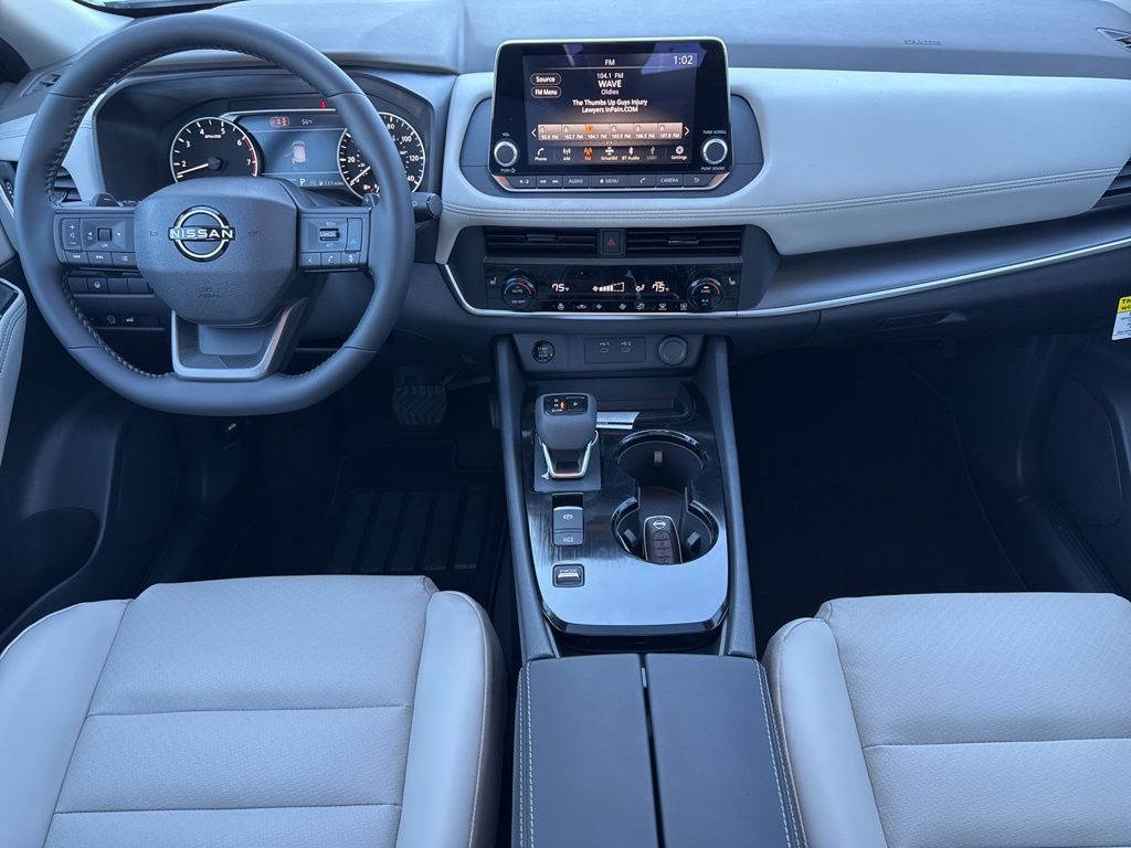 2026 Nissan Rogue Dark Armor - Photo 18