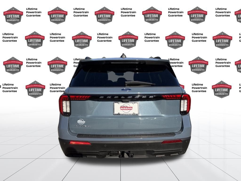 Used 2025 Ford Explorer Active SUV