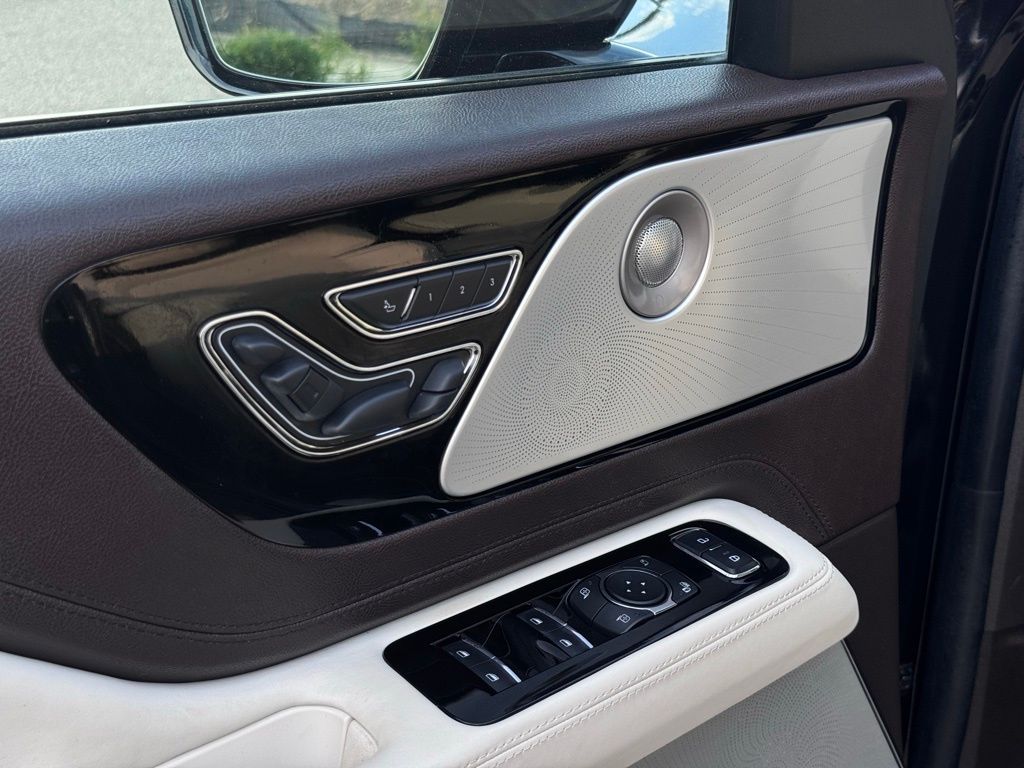 2023 Lincoln Aviator Black Label - Photo 12