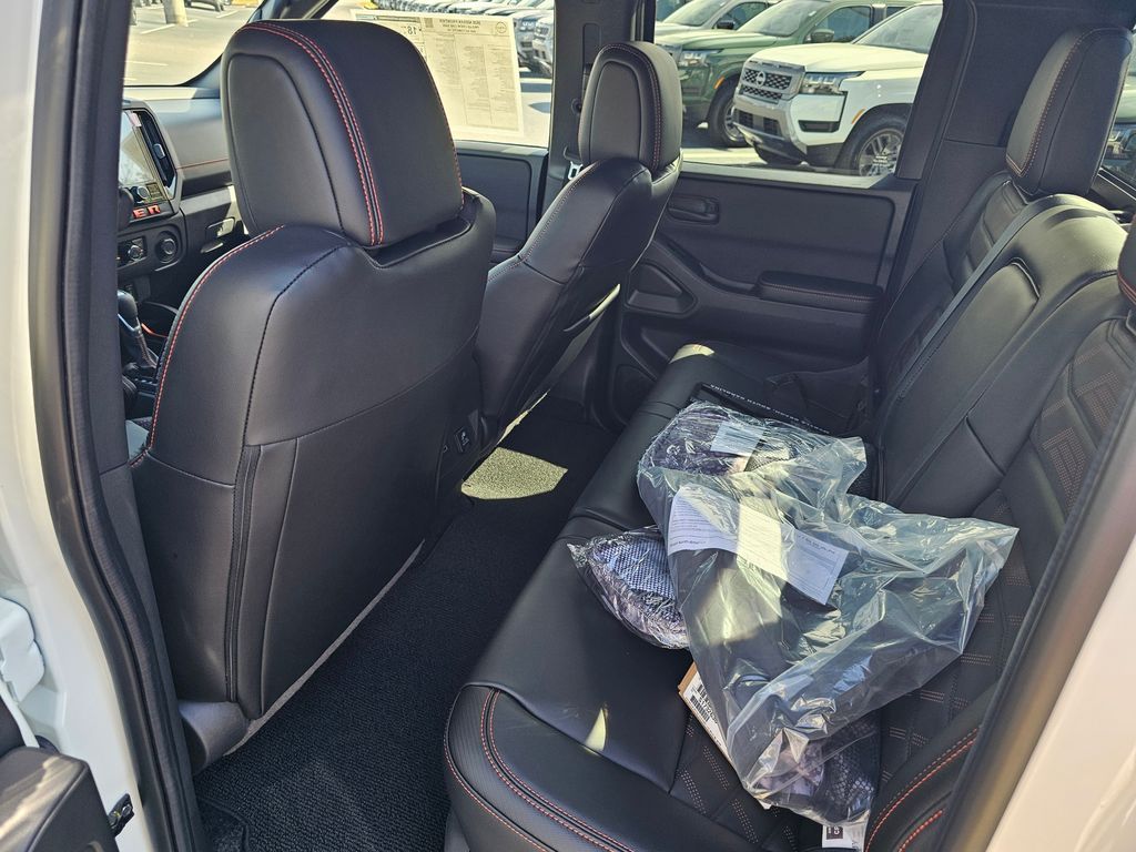 2026 Nissan Frontier PRO-4X - Photo 12