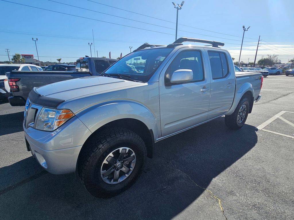 2014 Nissan Frontier 4.0 PRO-4X Crew Cab 4X4 AT's photo