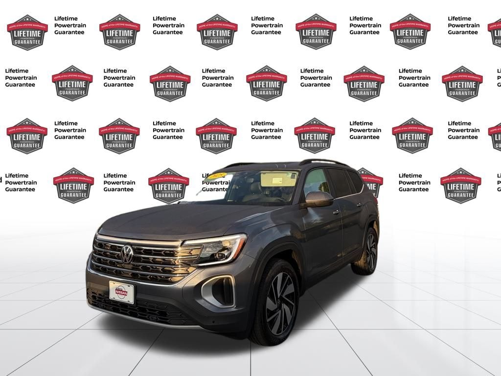 Used 2025 Volkswagen Atlas 2.0T SE w/Technology SUV