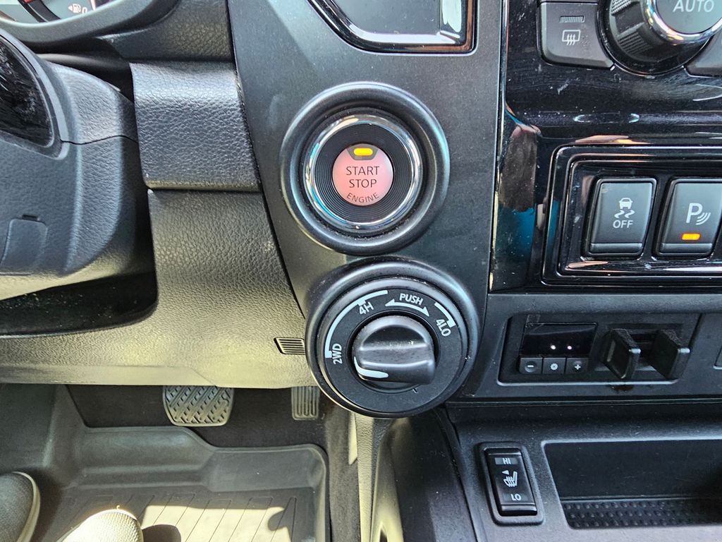 2023 Nissan Titan PRO-4X - Photo 26
