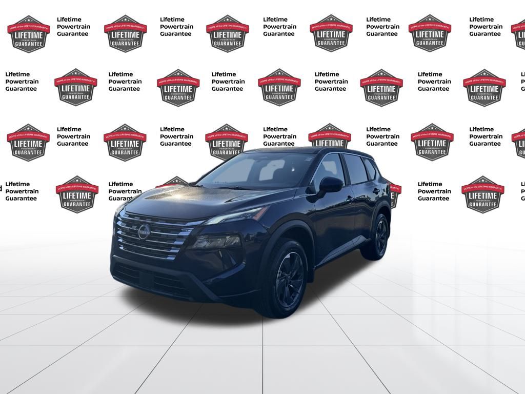 2026 Nissan Rogue SV's photo