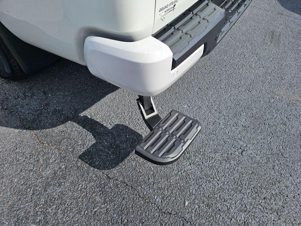 2026 Nissan Frontier SV - Photo 10