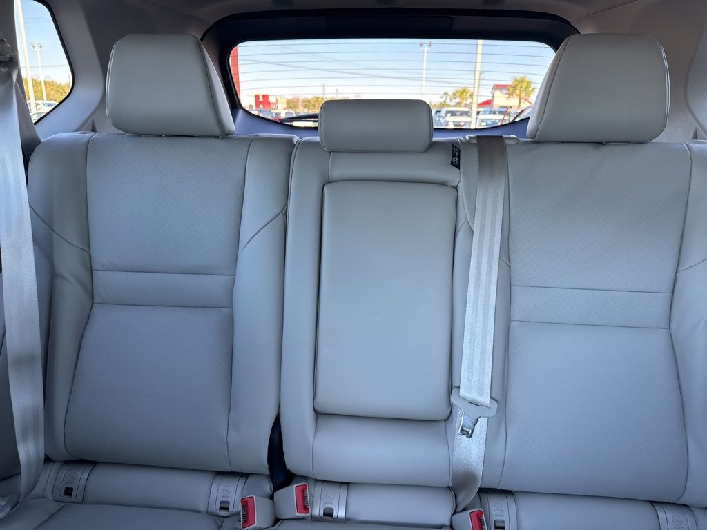 2026 Nissan Rogue Dark Armor - Photo 35
