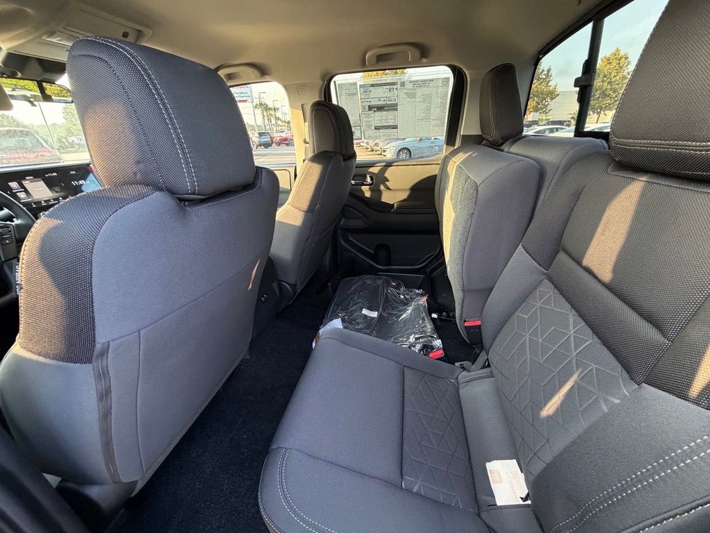 2026 Nissan Frontier SV - Photo 21