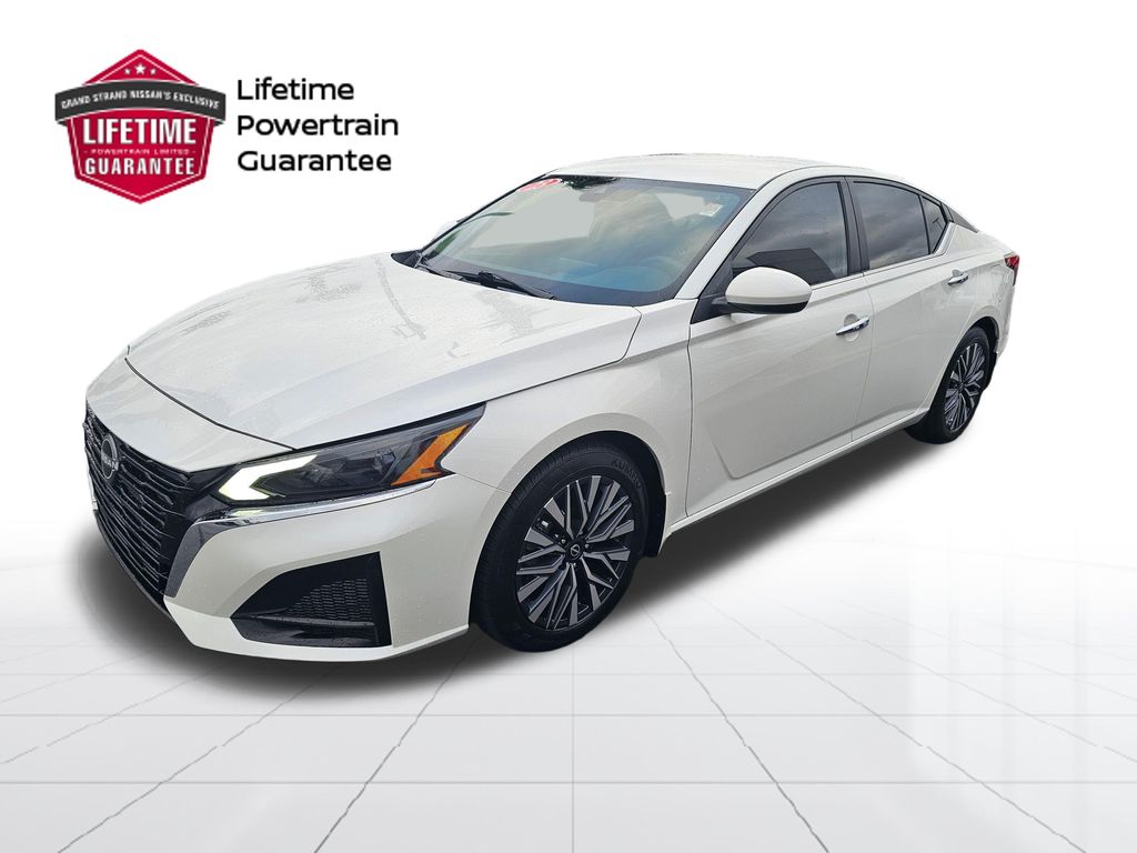 2023 Nissan Altima Sedan 