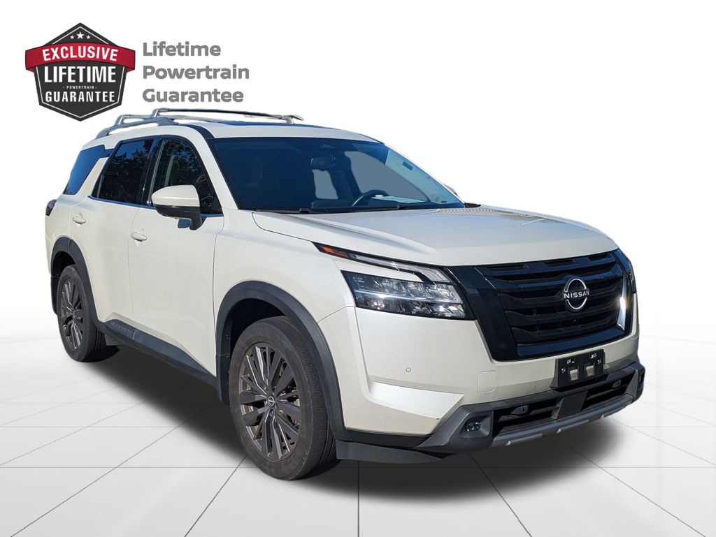 2022 Nissan Pathfinder SUV 